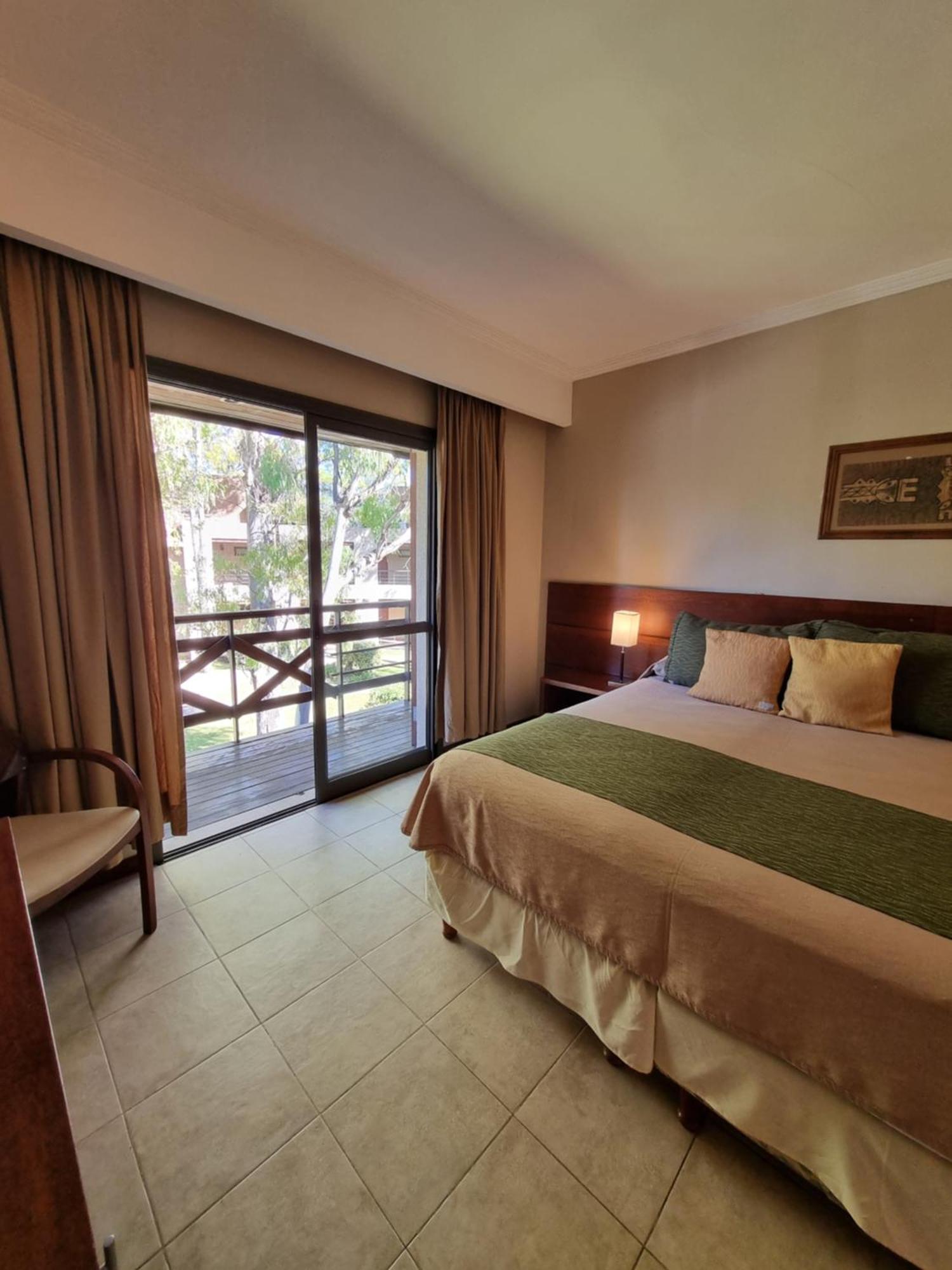 Hotel Blumig Villa General Belgrano Luaran gambar