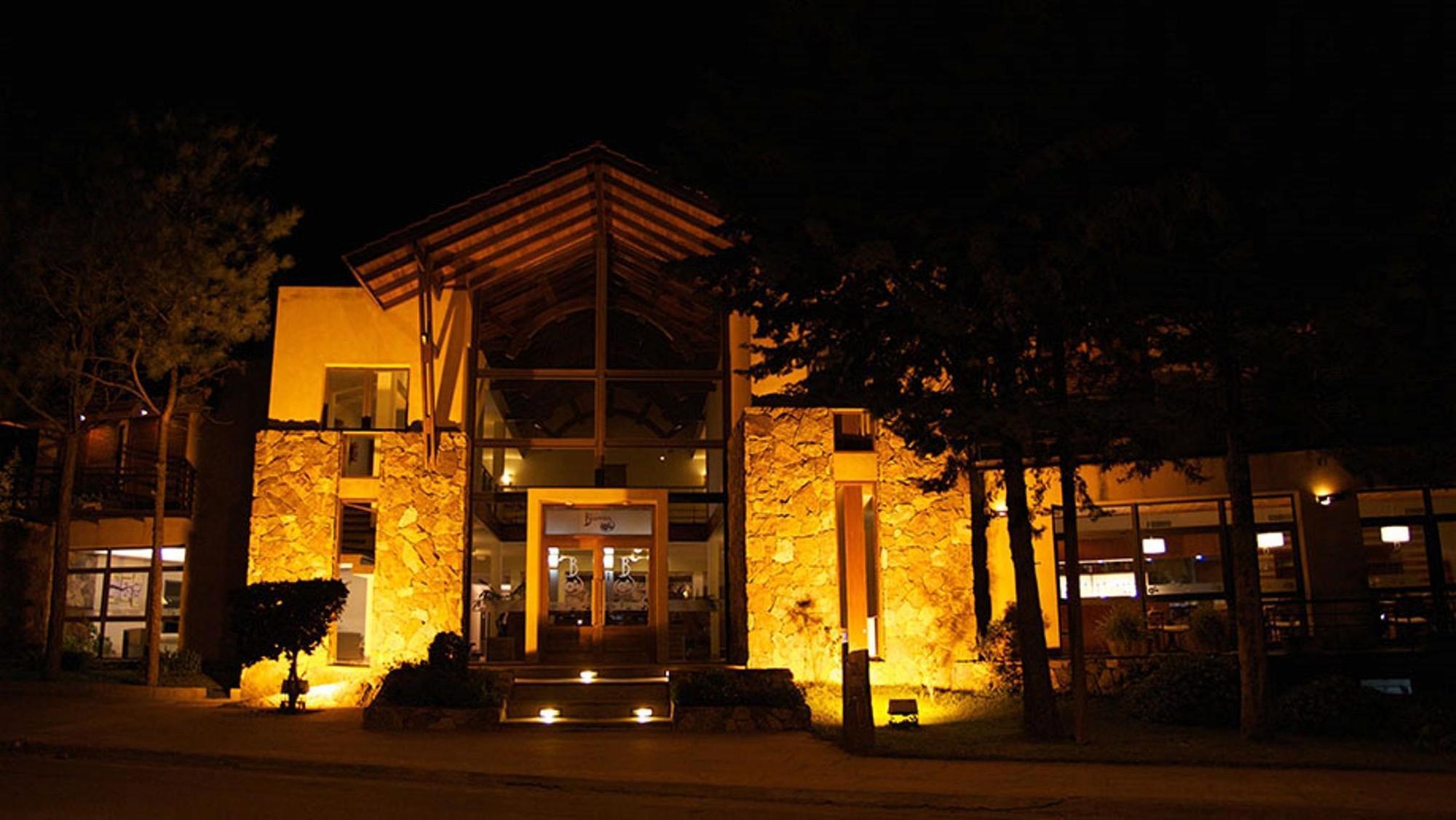 Hotel Blumig Villa General Belgrano Luaran gambar